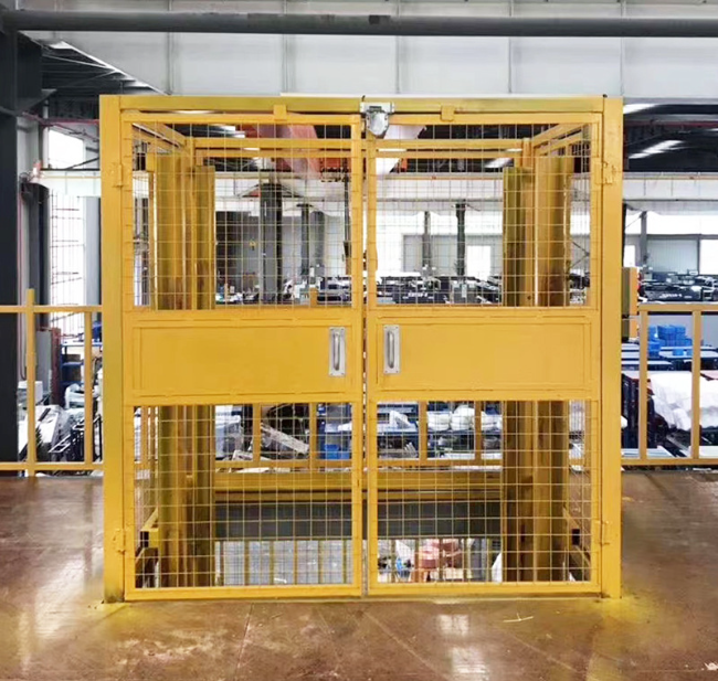 吉州智能导轨式升降机亮相